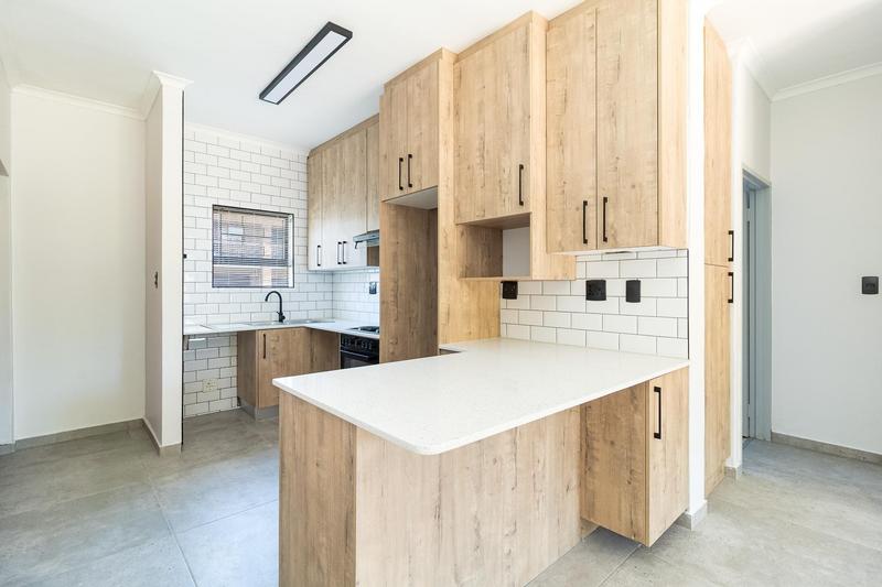 2 Bedroom Property for Sale in Sonstraal Heights Western Cape